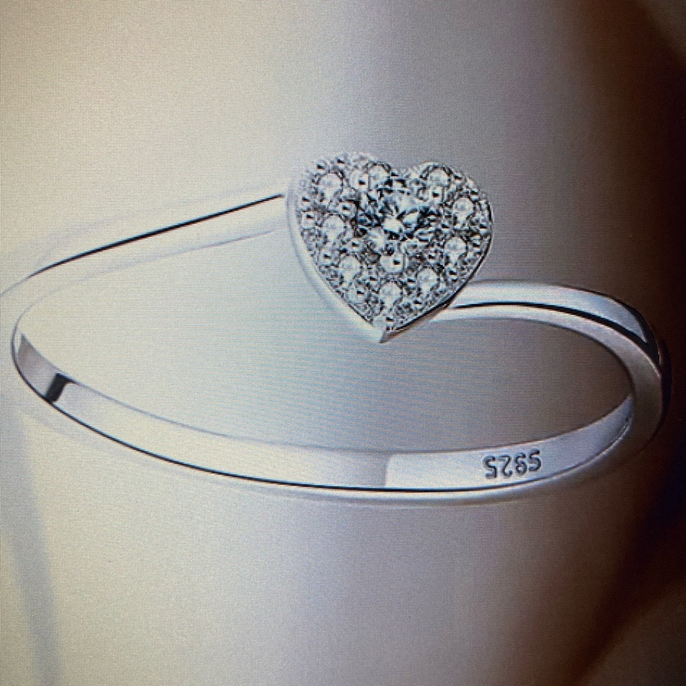 Antian Accesorio™ 925 Sterling Silver Zircon Heart Ring Size 8 -New